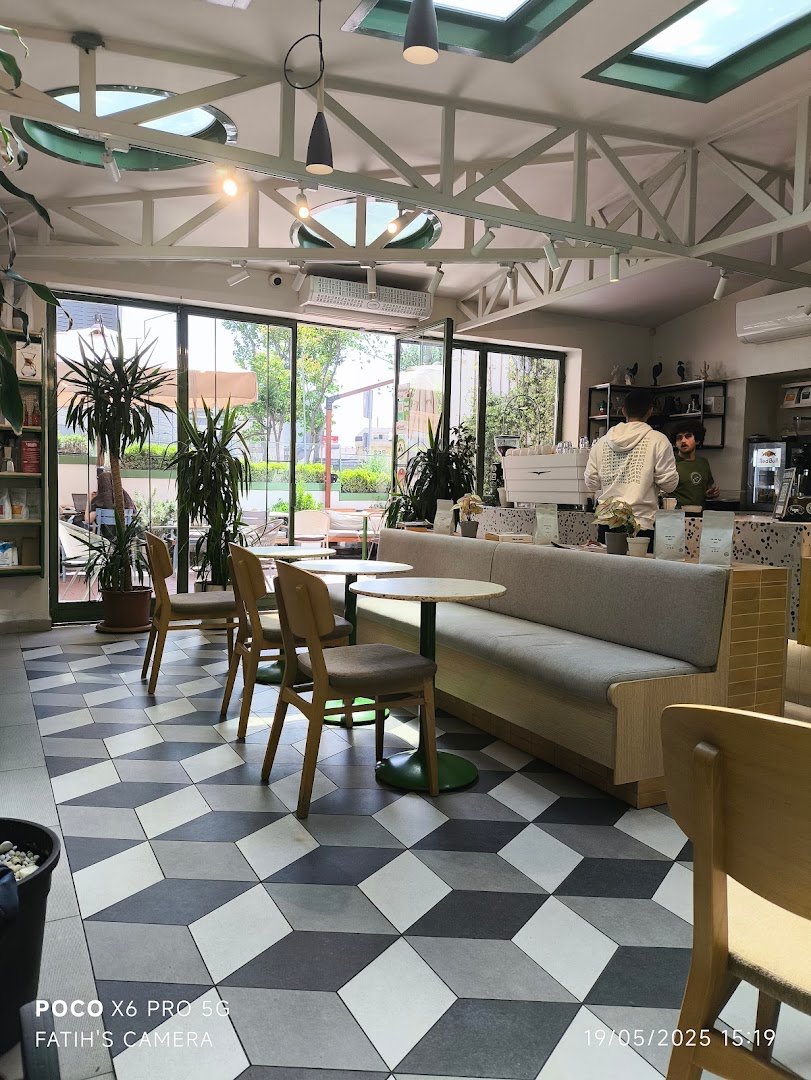 Fuga Coffee specialty coffee shop in Istanbul - photo 10