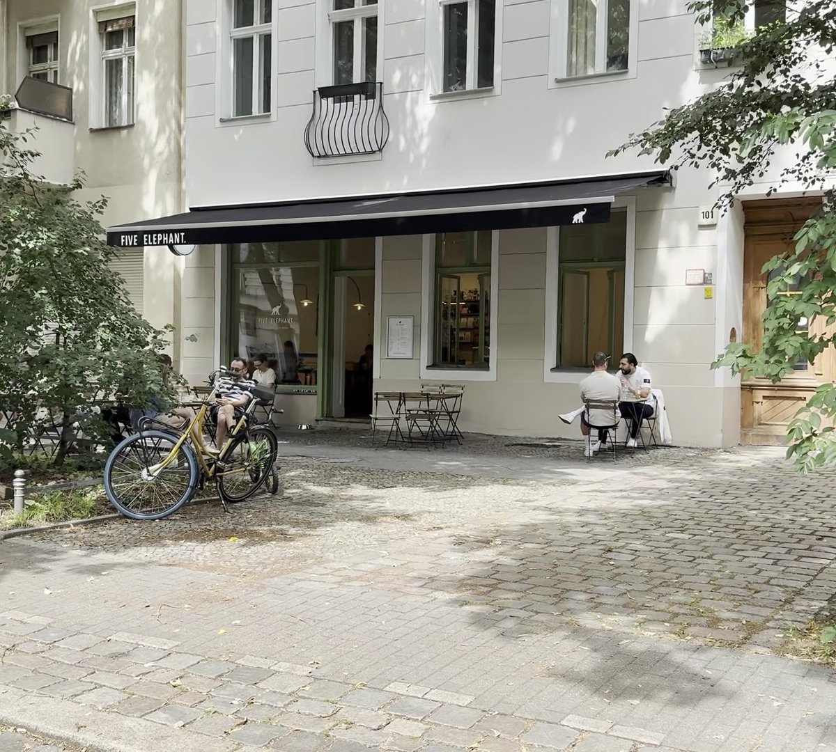 Five Elephant Kreuzberg specialty coffee shop in Berlin - photo 11