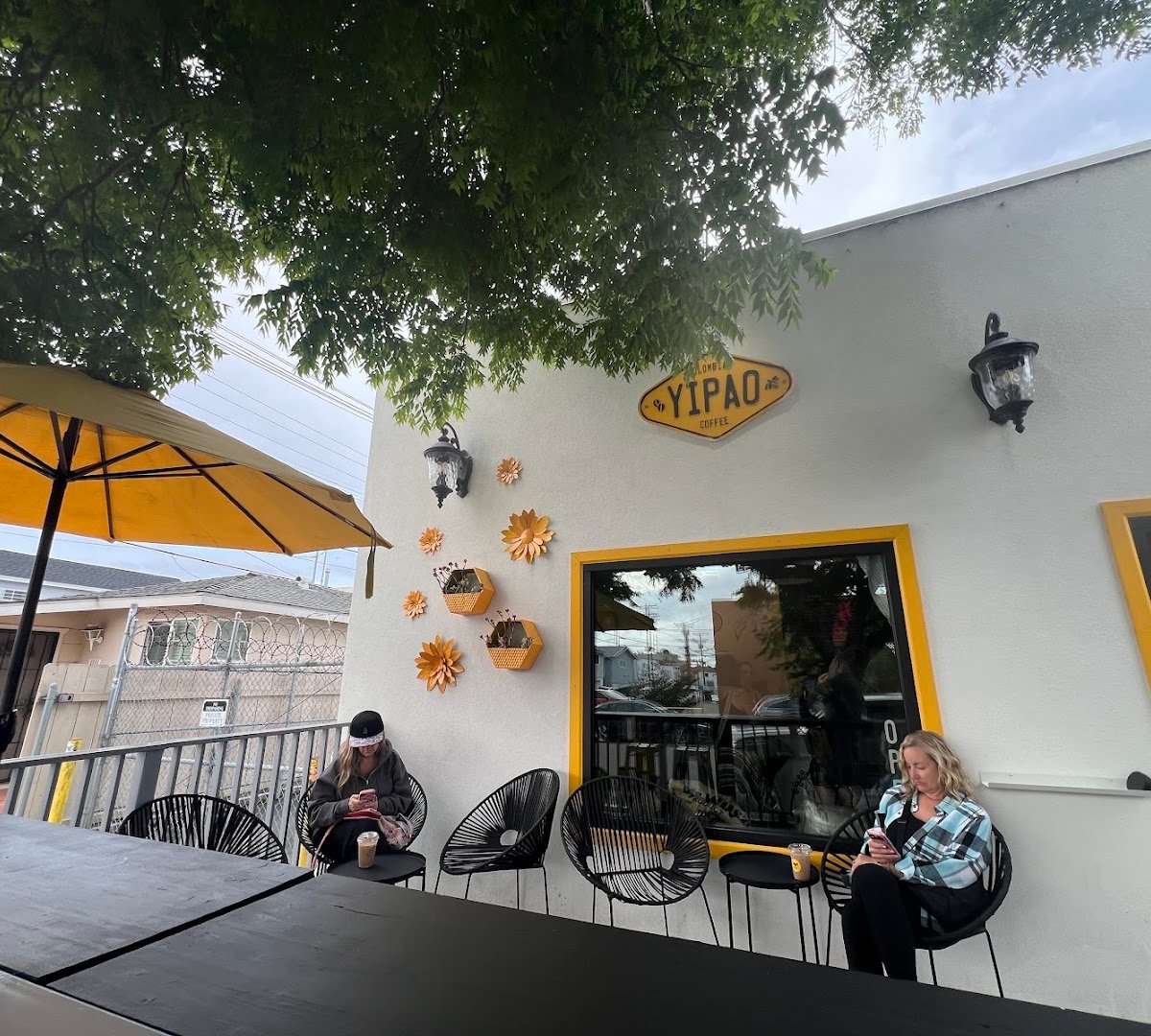 Storefront of Yipao Coffee, specialty coffee shop in San Diego