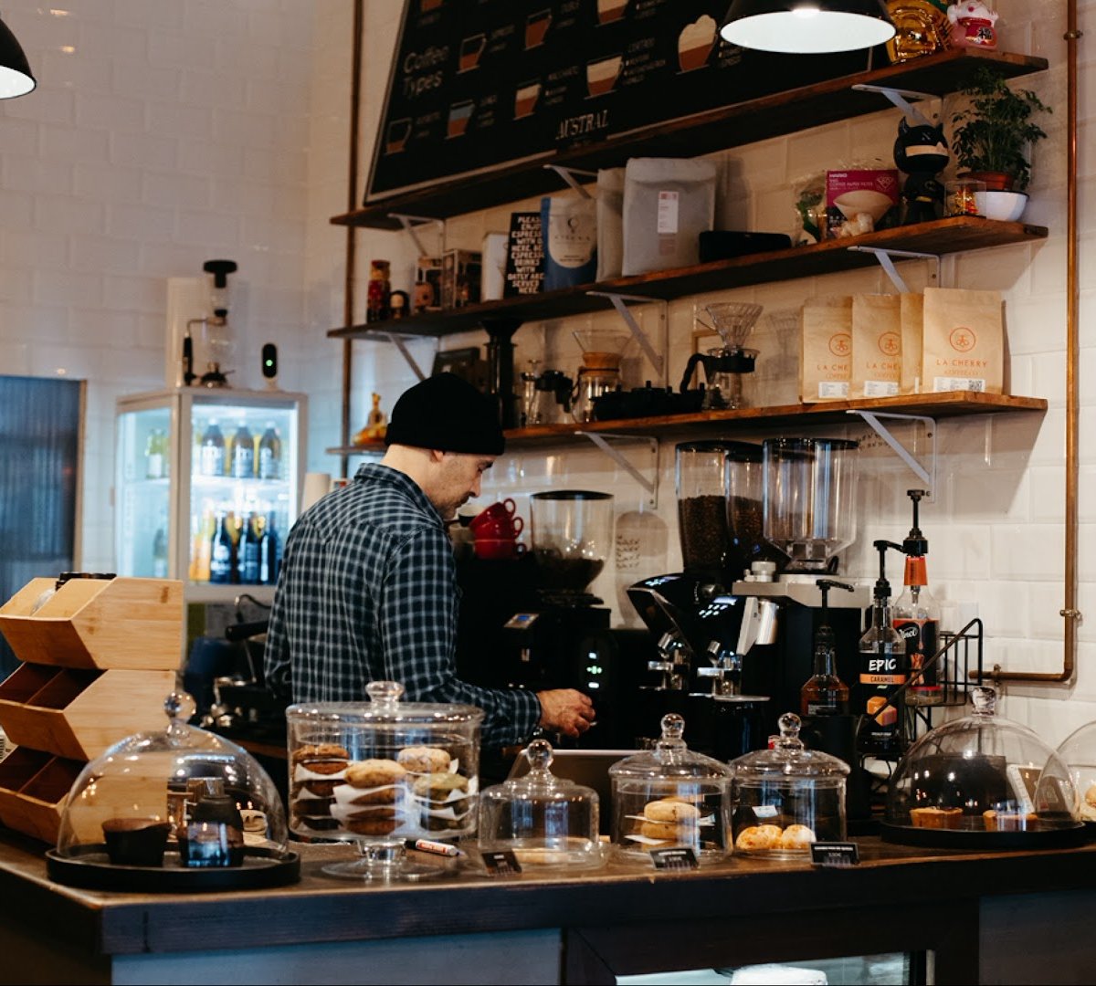 Austral Coffee Bar specialty coffee shop in Barcelona - photo 4