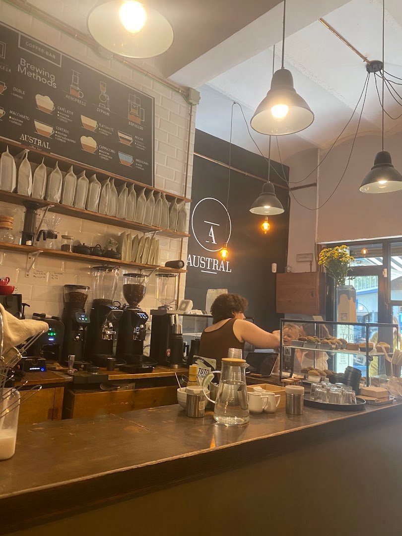 Austral Coffee Bar specialty coffee shop in Barcelona - photo 9