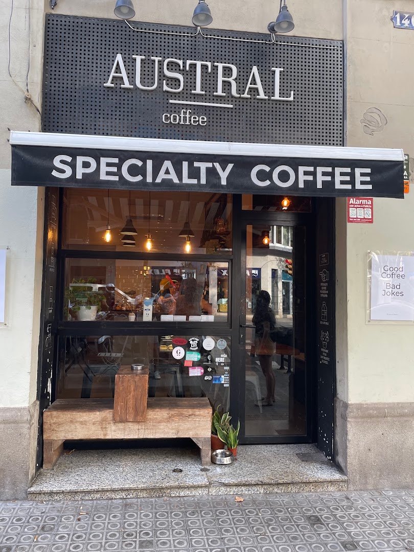 Austral Coffee Bar specialty coffee shop in Barcelona - photo 10