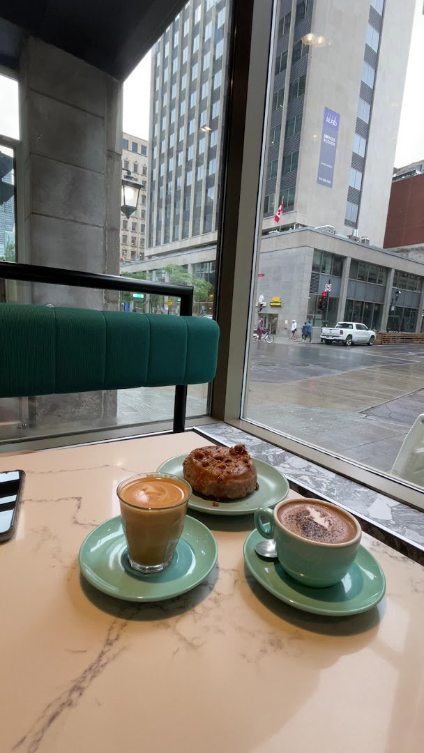 Coffee at 49th Parallel Café & Lucky’s Doughnuts - McGill, specialty coffee shop in Montreal