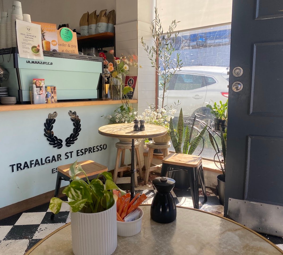Trafalgar St Espresso specialty coffee shop in Sydney - photo 10