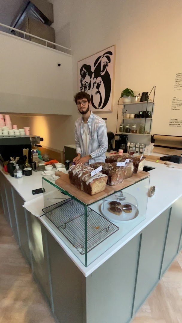 LOT61 Coffee Roasters specialty coffee shop in Amsterdam - photo 5
