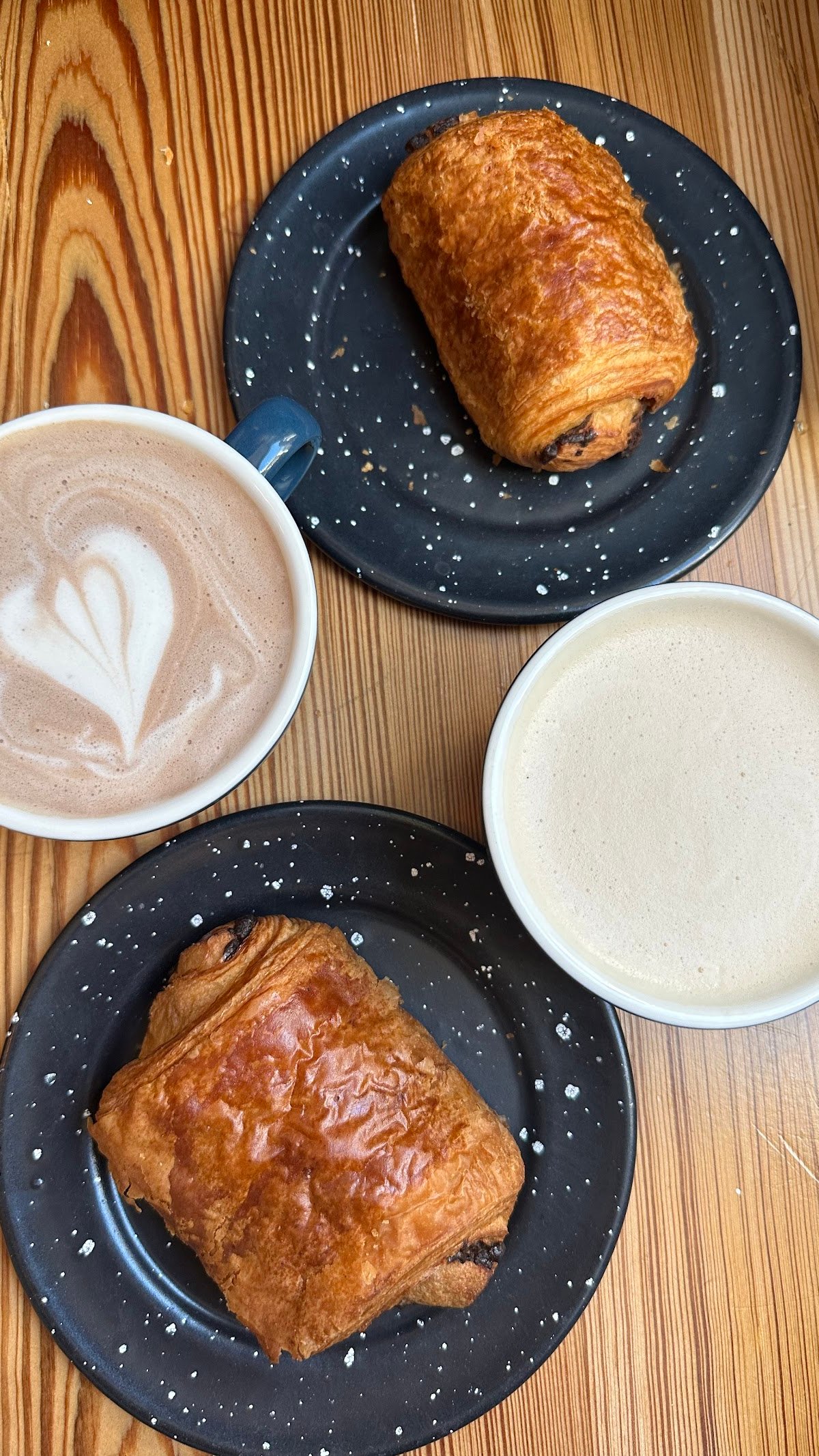 Faro Café specialty coffee shop in Boston - photo 15