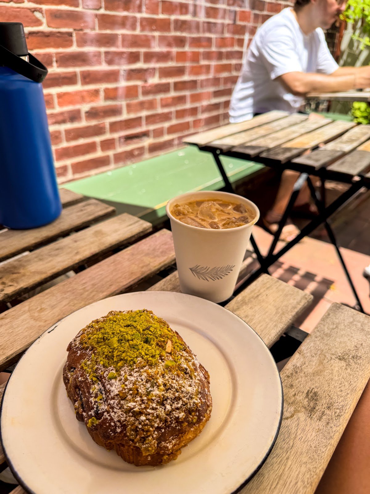 Faro Café specialty coffee shop in Boston - photo 2