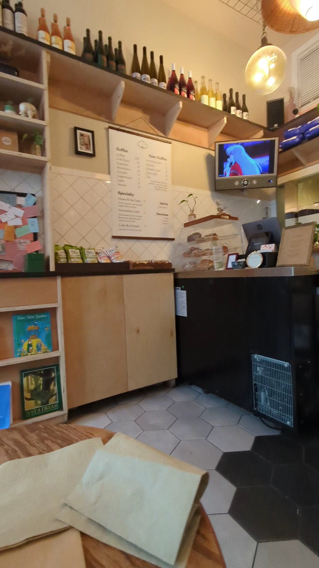 Dreamers Coffee House specialty coffee shop in New York - photo 13