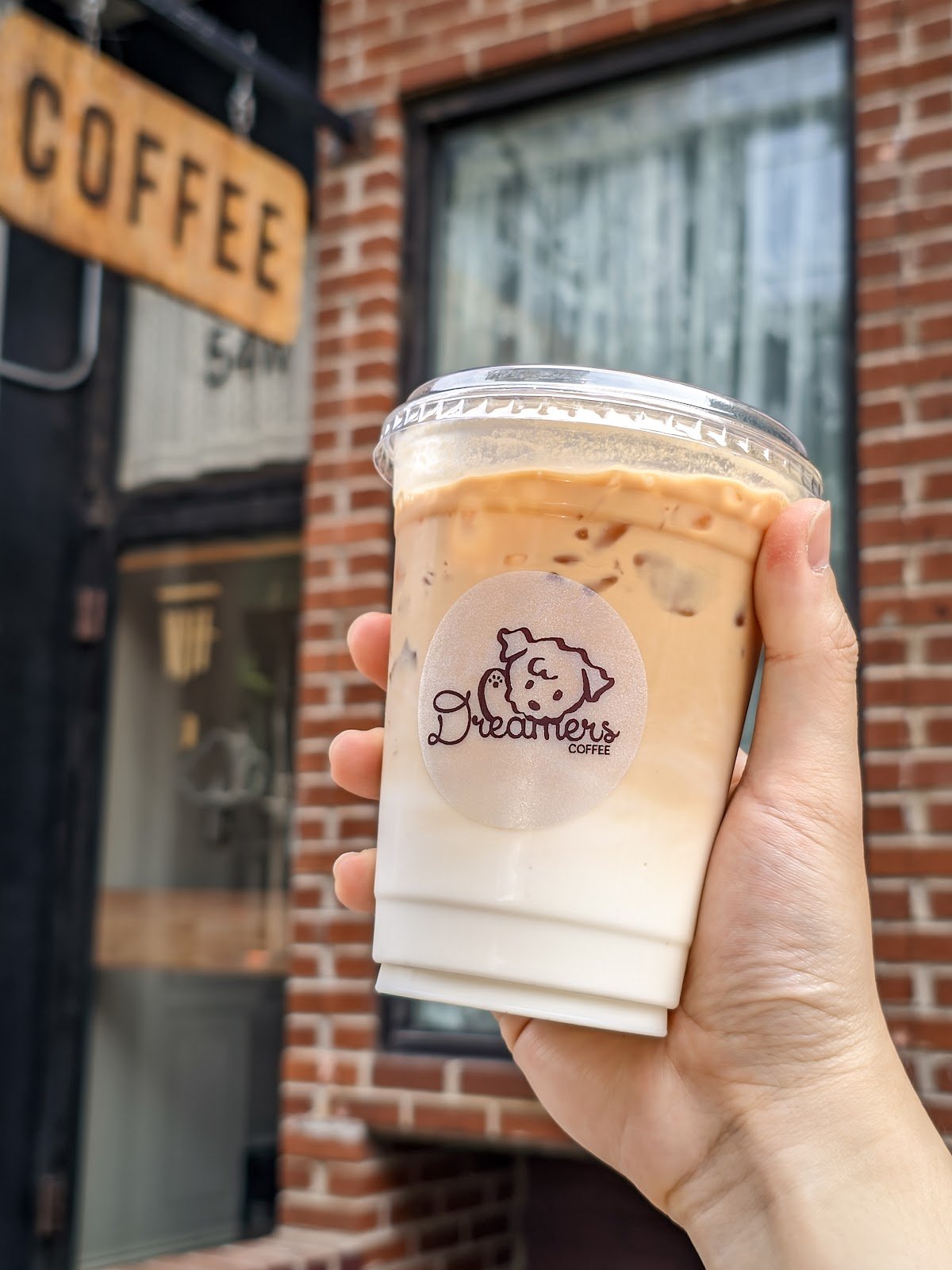 Dreamers Coffee House specialty coffee shop in New York - photo 4