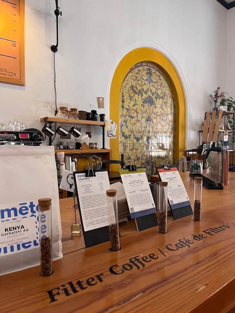 Interior of C'alma Coffee Room, specialty coffee shop in Porto