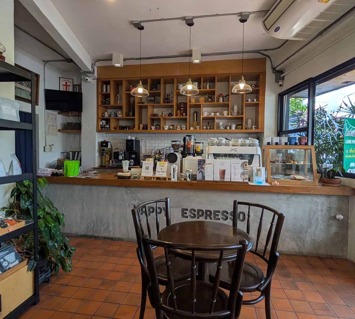 Happy Espresso specialty coffee shop in Bangkok - photo 2