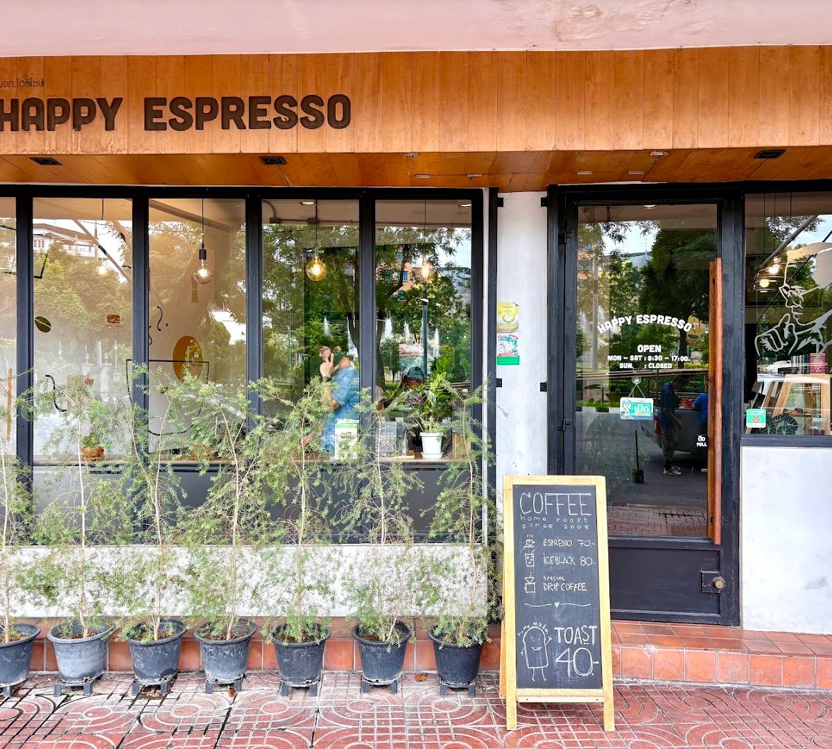 Happy Espresso specialty coffee shop in Bangkok - photo 6