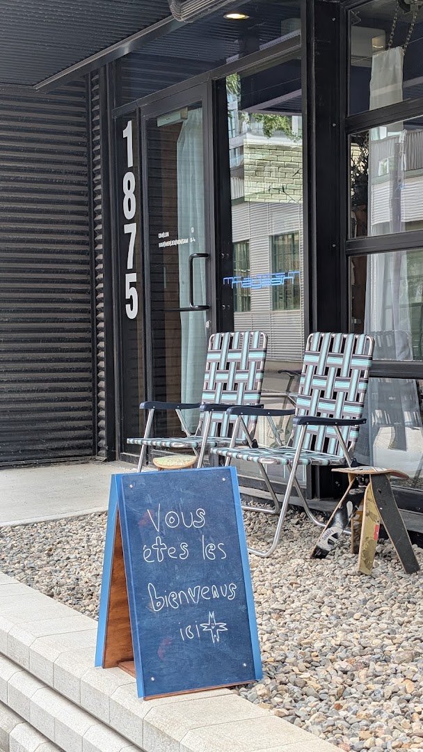 Storefront of mr + mrs m magasin (mmmm), specialty coffee shop in Montreal