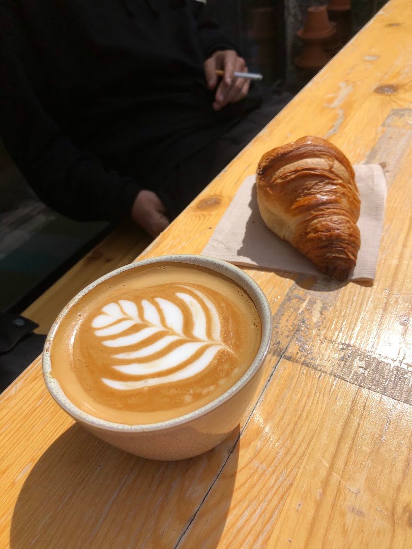 Minas Kaffebar specialty coffee shop in Copenhagen - photo 2