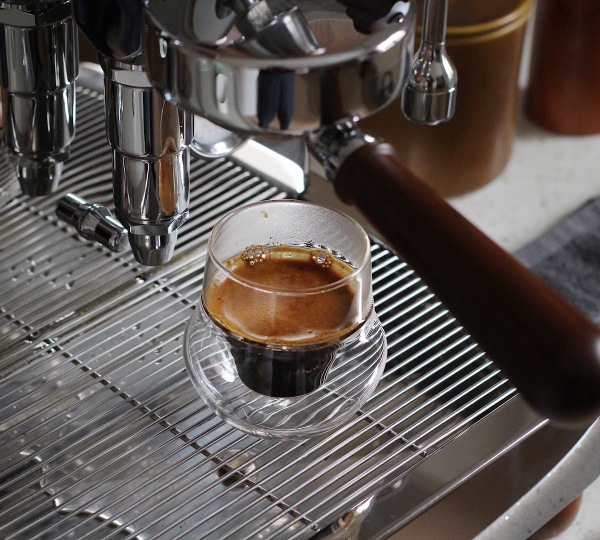 Kilin Coffee Roastery specialty coffee shop in Istanbul - photo 7