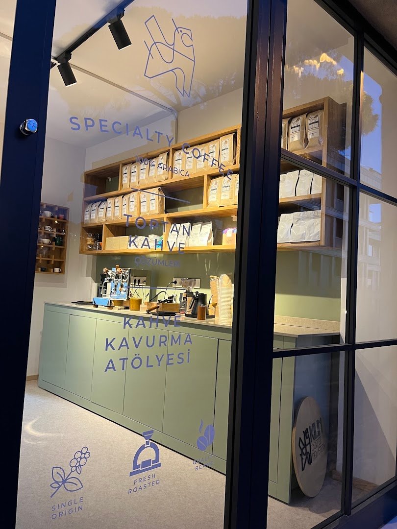 Kilin Coffee Roastery specialty coffee shop in Istanbul - photo 10