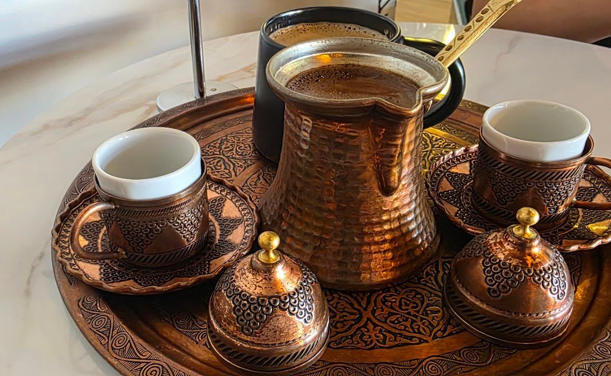 Haraz Coffee House specialty coffee shop in Orlando - photo 12