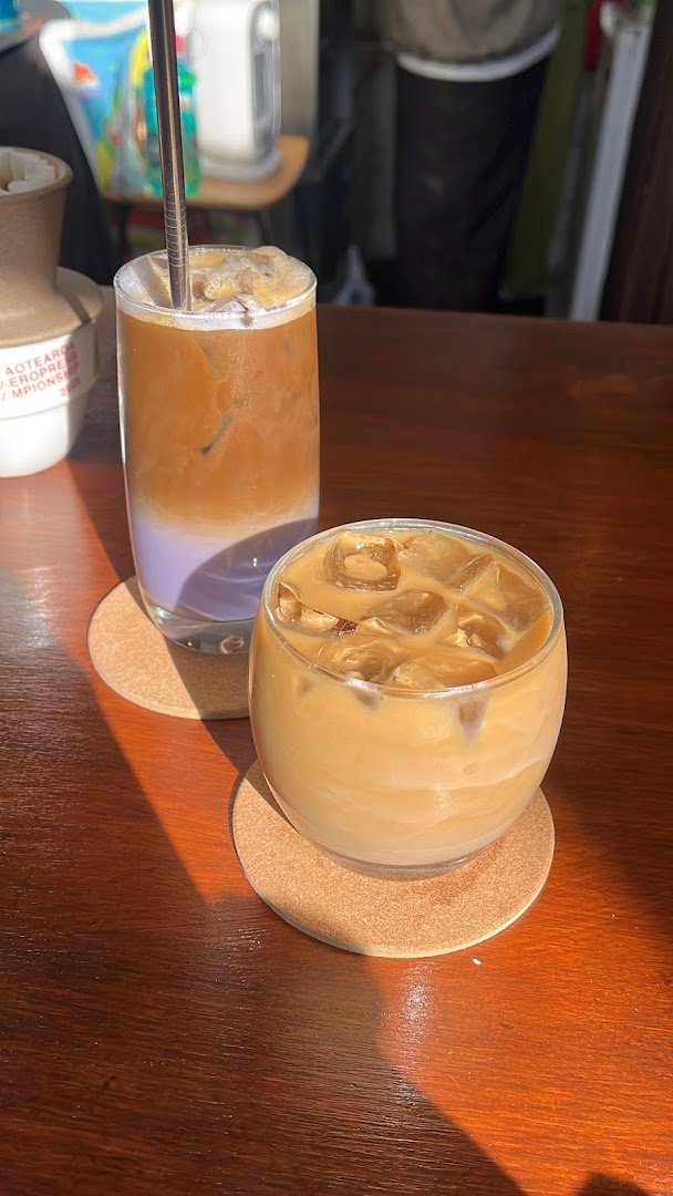 Coffee at Pour and Twist, specialty coffee shop in Wellington