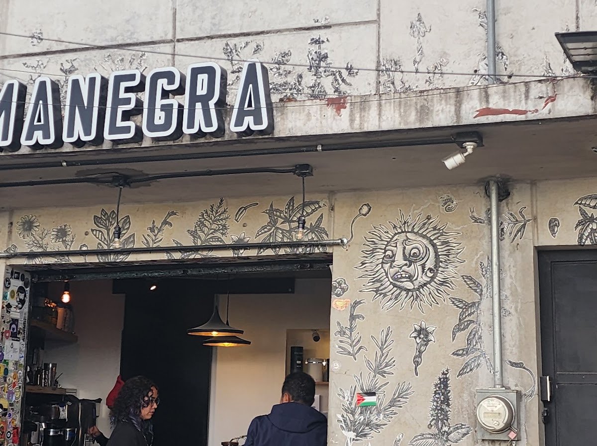 Storefront of Almanegra Café, specialty coffee shop in Mexico City