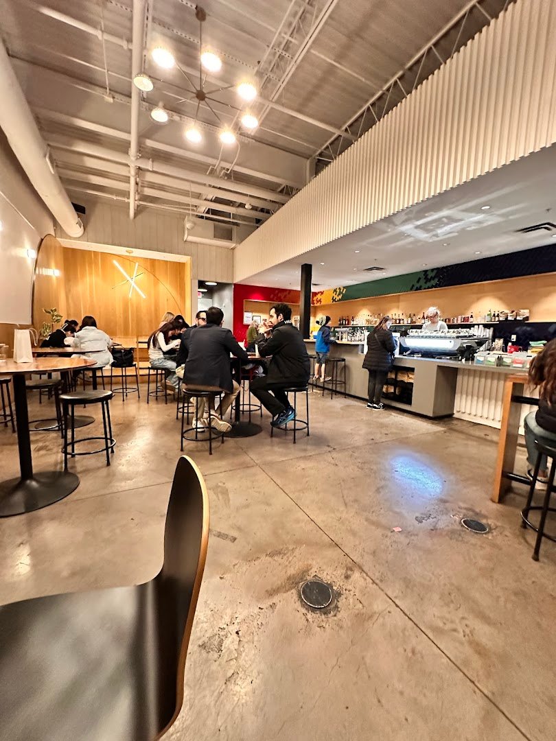 Houndstooth Coffee specialty coffee shop in Austin - photo 16