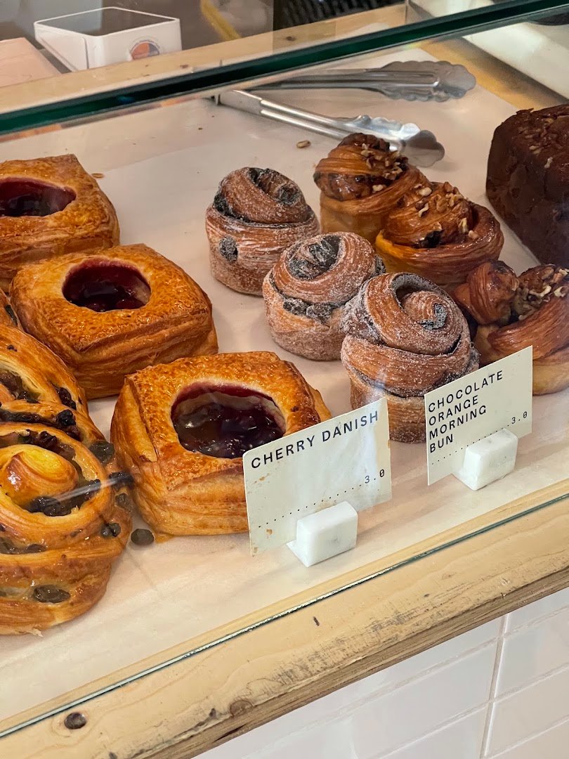 Dream Story specialty coffee shop in London - photo 9
