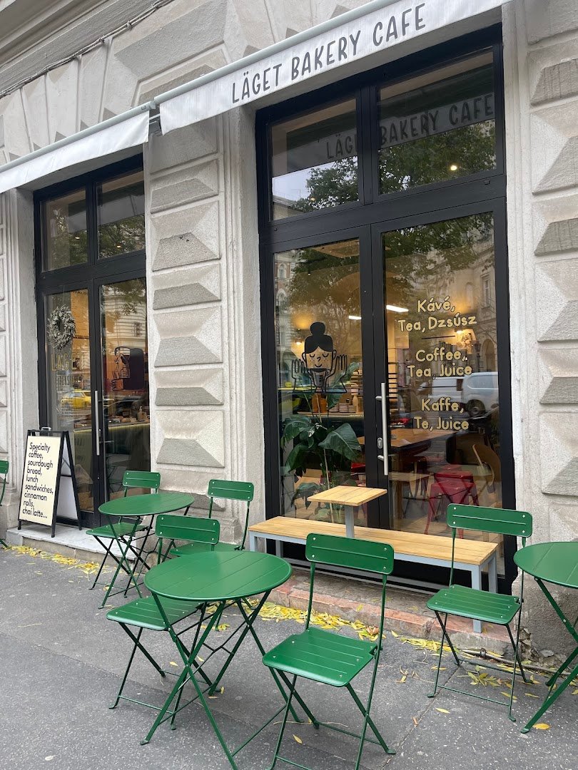 Läget Pékség specialty coffee shop in Budapest - photo 6