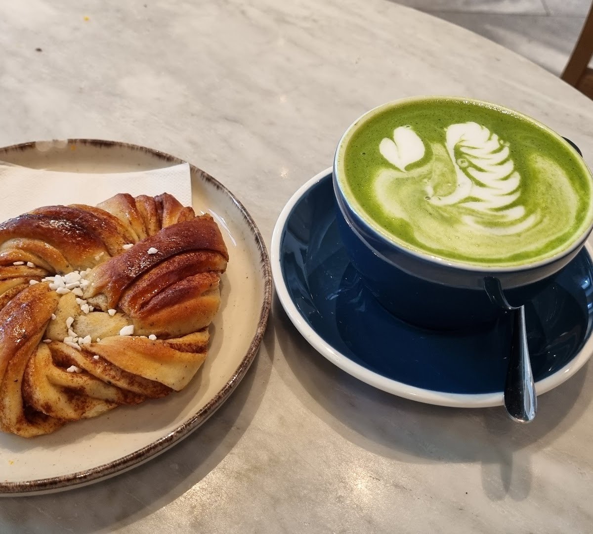 Läget Pékség specialty coffee shop in Budapest - photo 8