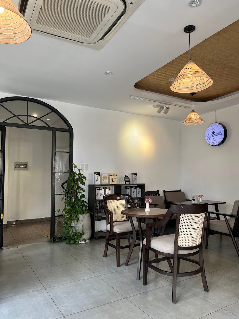 Trung Nguyên Legend Café specialty coffee shop in Ho Chi Minh City - photo 4