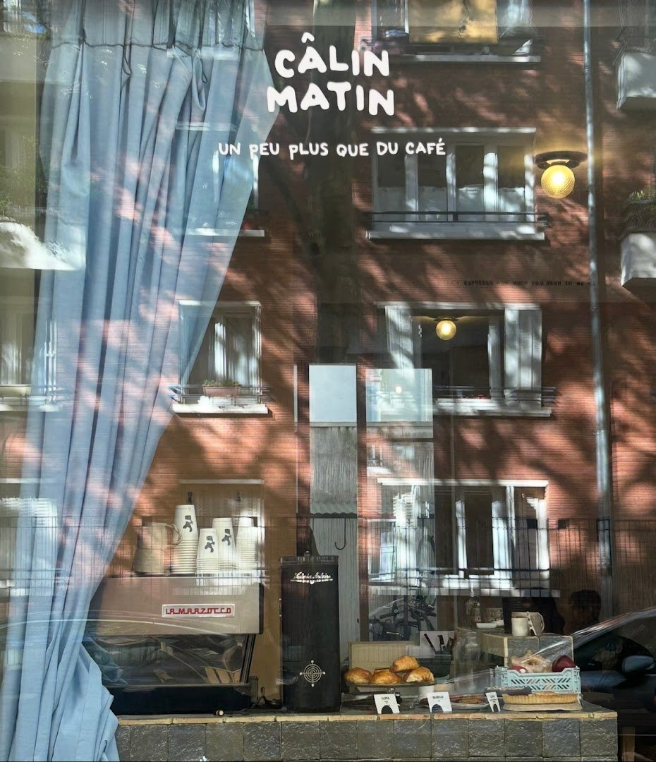 Câlin Matin specialty coffee shop in Paris - photo 6