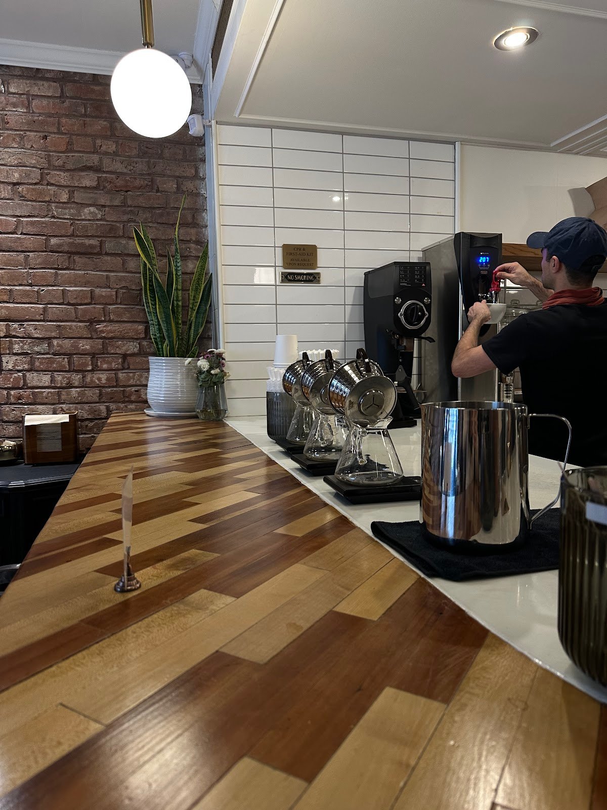 Moshava Coffee specialty coffee shop in New York - photo 3