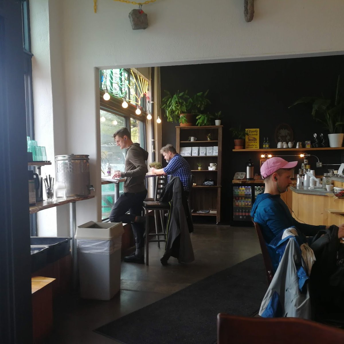 Futura Coffee Roasters - Arbor Lodge specialty coffee shop in Portland - photo 13