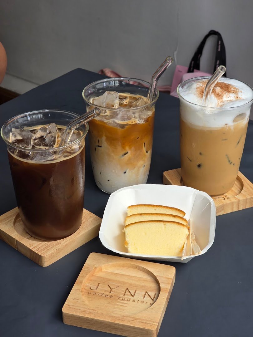 JYNN coffee roasters specialty coffee shop in Bangkok - photo 4