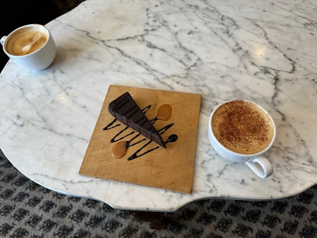 Americano Lounge specialty coffee shop in Nashville - photo 6