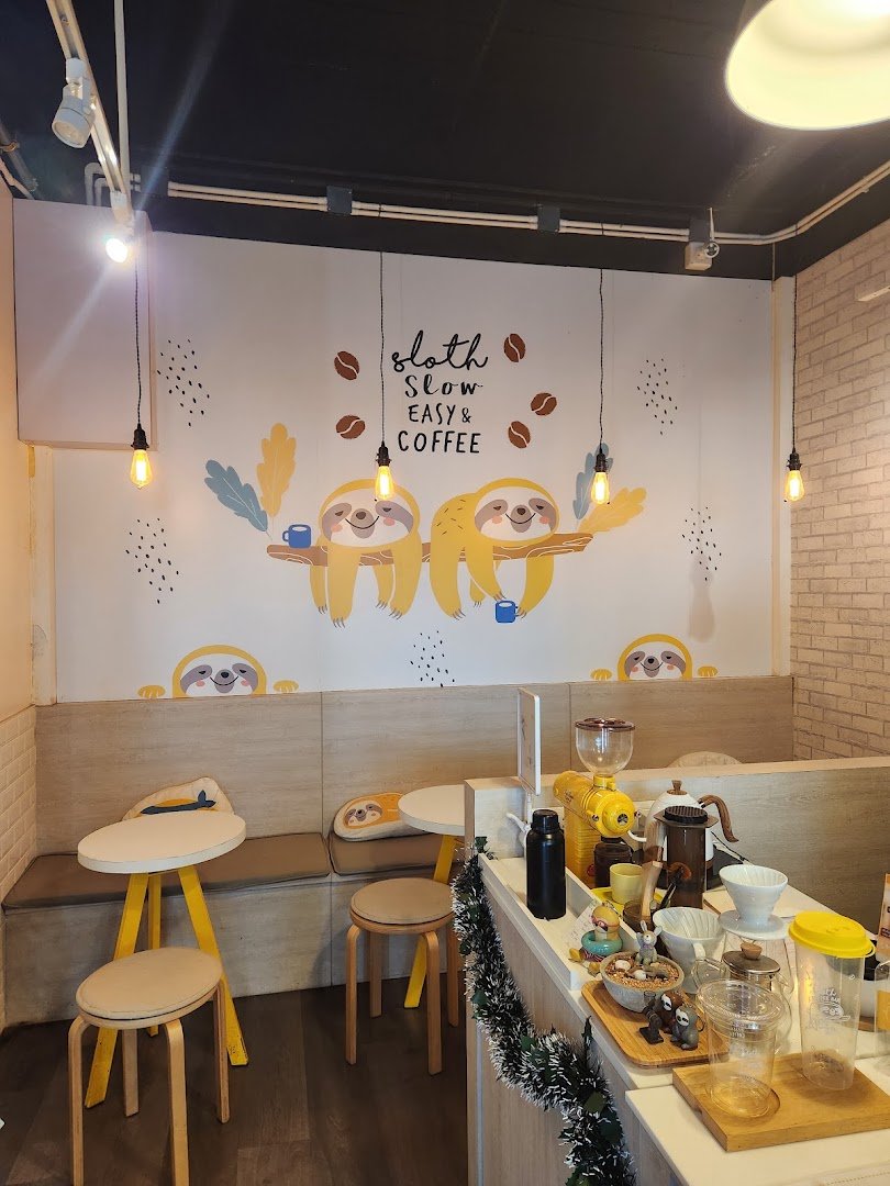 Sloth Coffee Bar specialty coffee shop in Bangkok - photo 2