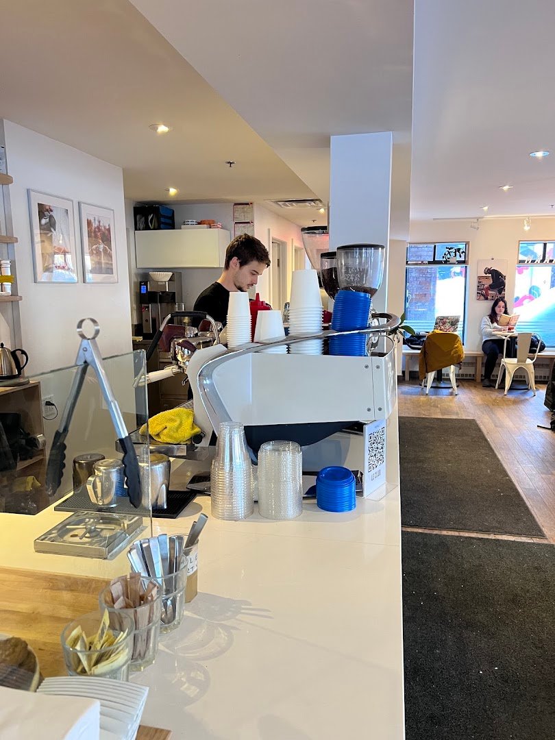 Interior of Le Club Café, specialty coffee shop in Montreal