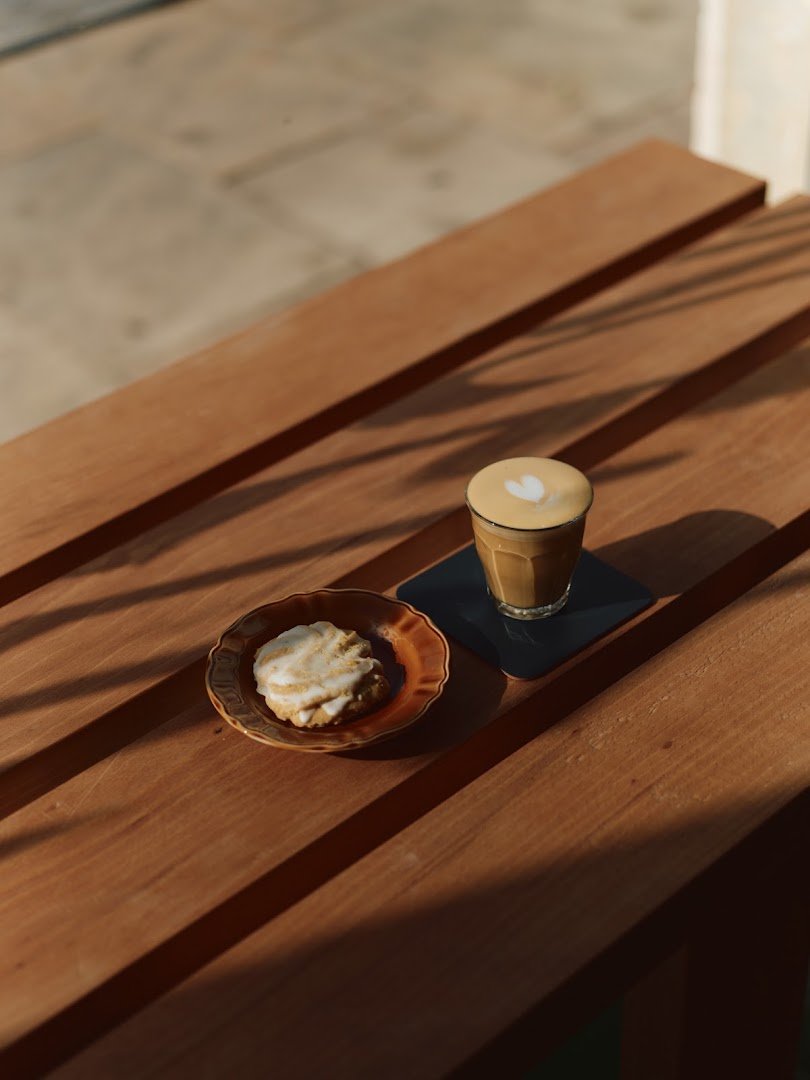 Cafè Local specialty coffee shop in Barcelona - photo 2