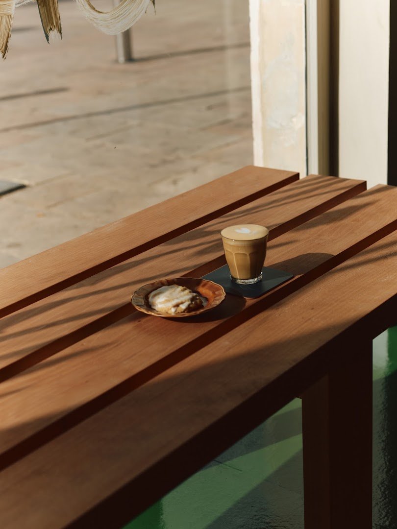 Cafè Local specialty coffee shop in Barcelona - photo 3