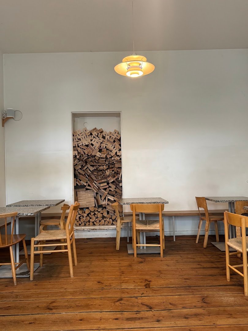 annelies specialty coffee shop in Berlin - photo 3