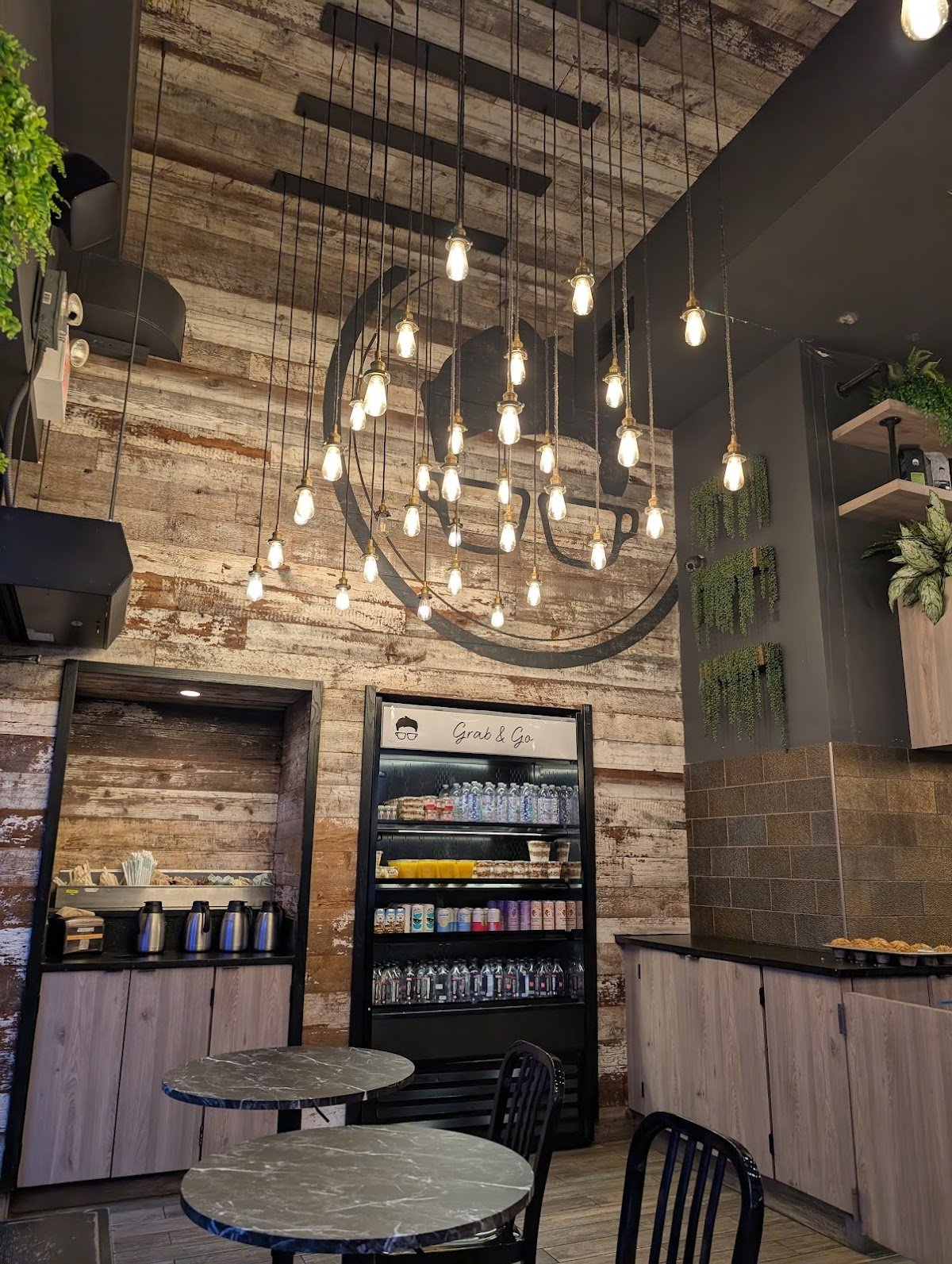 Gregorys Coffee specialty coffee shop in New York - photo 6