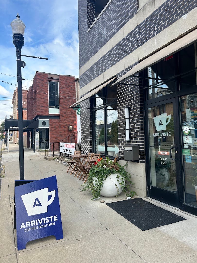Storefront of Arriviste Coffee Roasters — Shadyside, specialty coffee shop in Pittsburgh