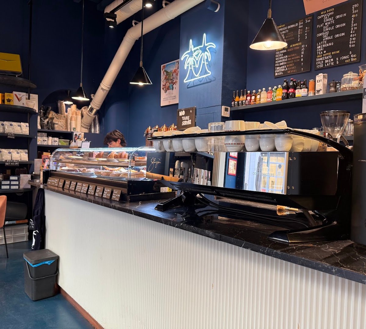 Interior of Cafezal Torrefazione Specialty Coffee, specialty coffee shop in Milan