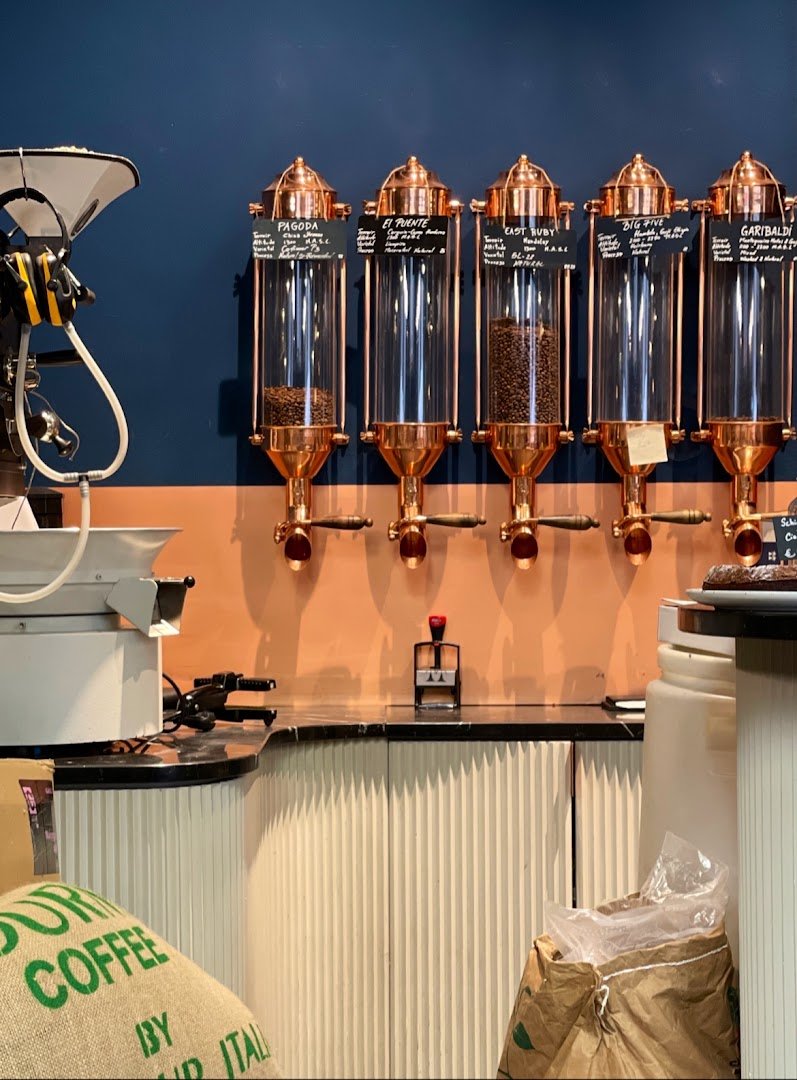 Interior of Cafezal Torrefazione Specialty Coffee, specialty coffee shop in Milan