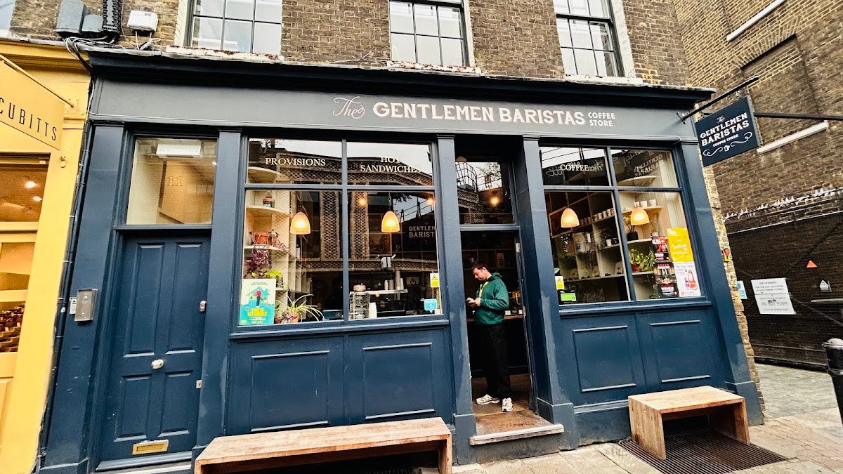 The Gentlemen Baristas specialty coffee shop in London - photo 5