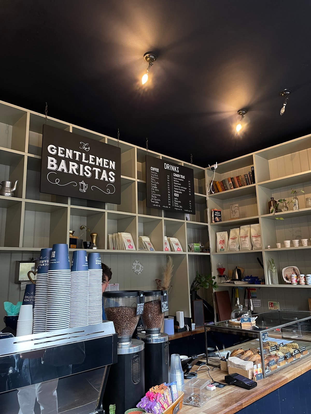 The Gentlemen Baristas specialty coffee shop in London - photo 6