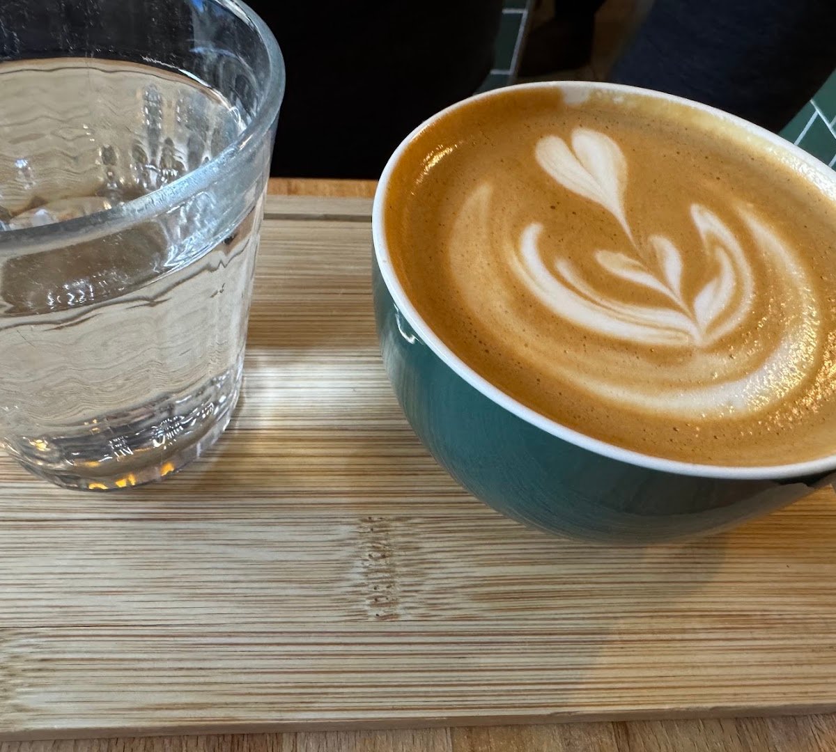 Coffee at El Cafetero Plac Zbawiciela, specialty coffee shop in Warsaw