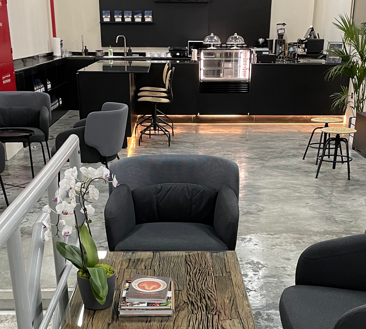 Falcon Coffee Roasters specialty coffee shop in Dubai - photo 2