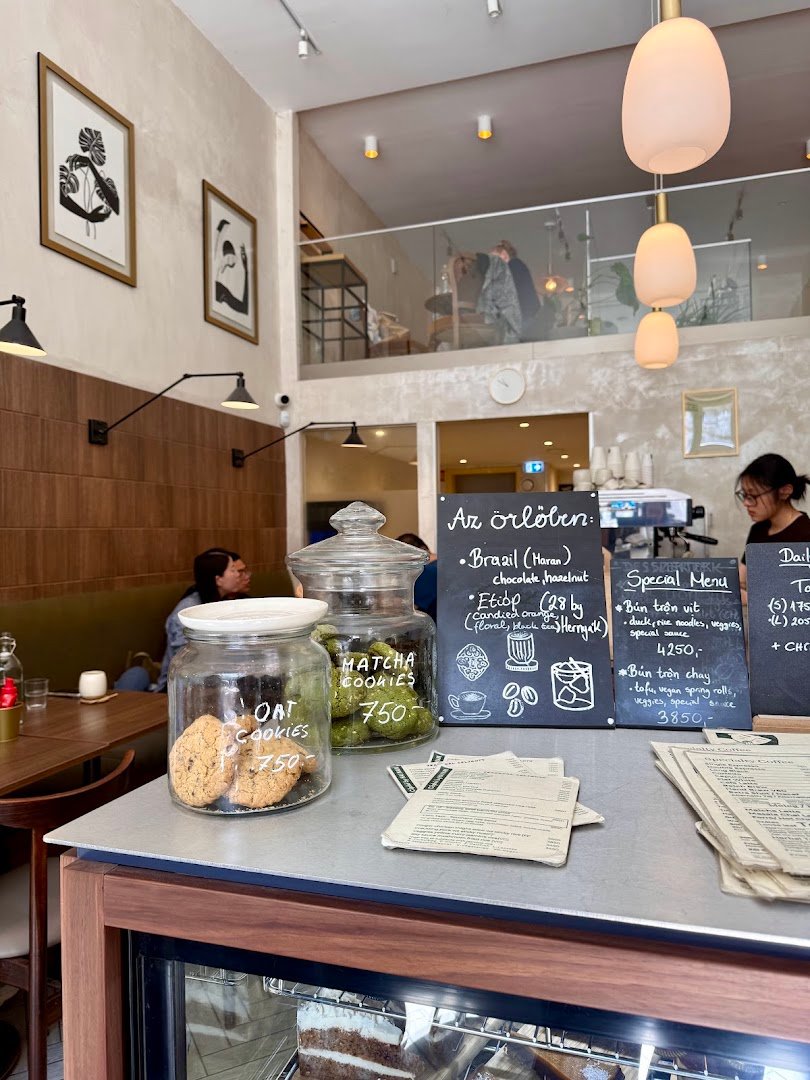 Caphe by Hai Nam specialty coffee shop in Budapest - photo 4