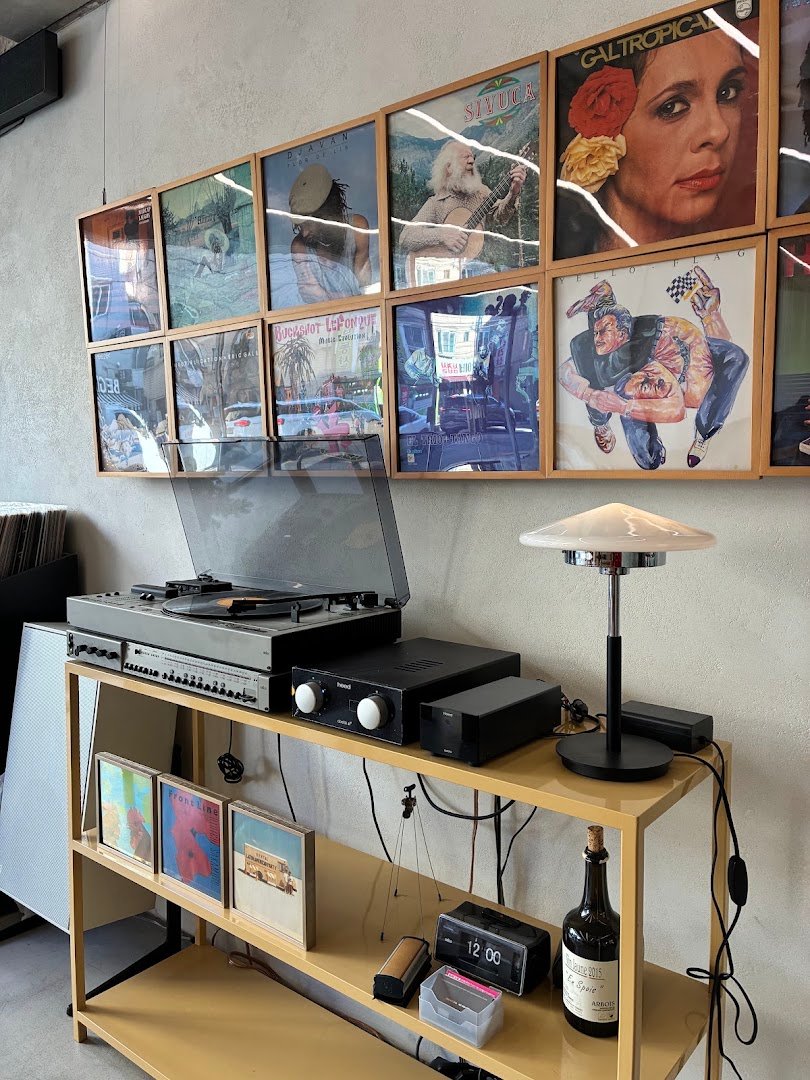 Interior of Dorae Knot, specialty coffee shop in Seoul