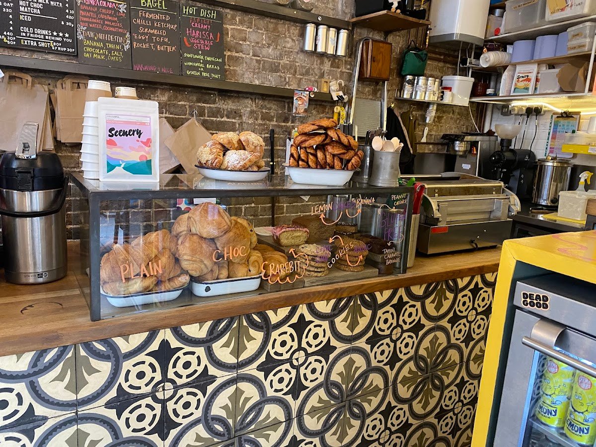 The Fields Beneath specialty coffee shop in London - photo 4