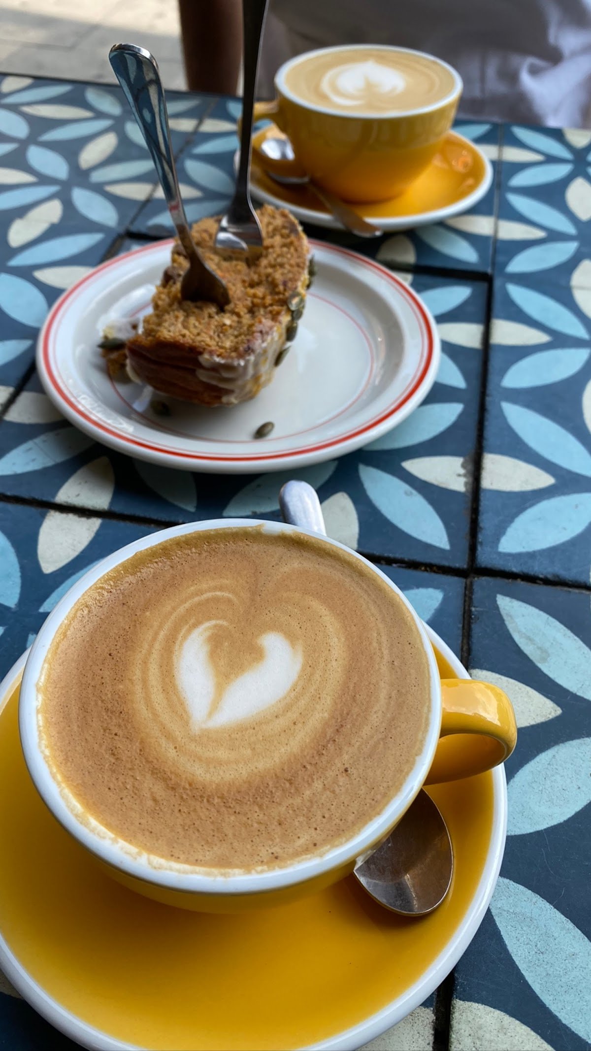 The Fields Beneath specialty coffee shop in London - photo 8